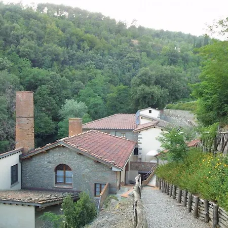 Appartement In With Balcony Loro Ciuffenna