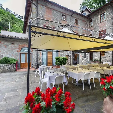 Appartement In With Balcony